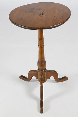 18th c. American Maple Candlestand on Tripod Base Ending in Snake Foot