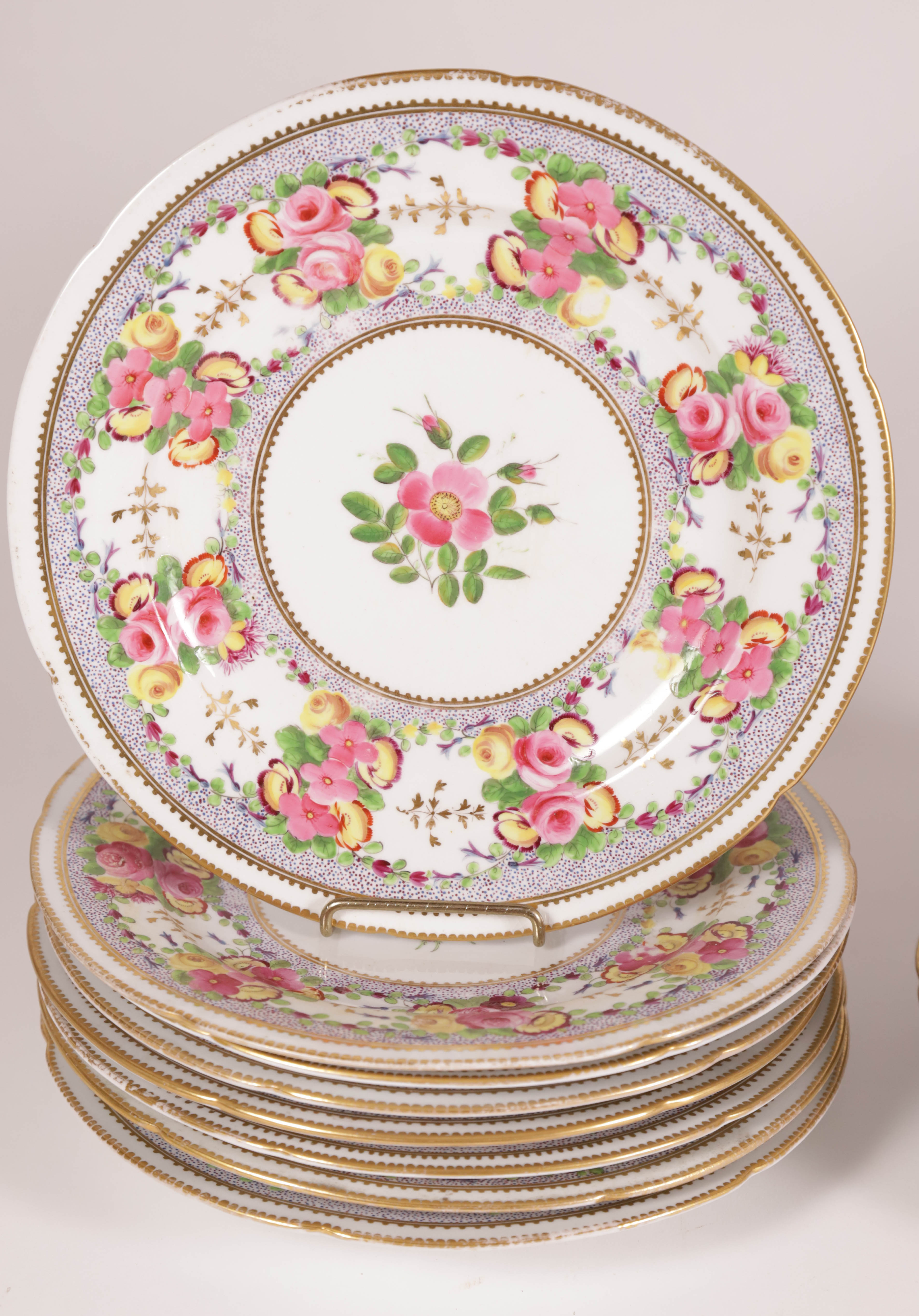 Set of 8 Old Paris Porcelain Dinner Plates and 6 Soup Plates, 19th Century